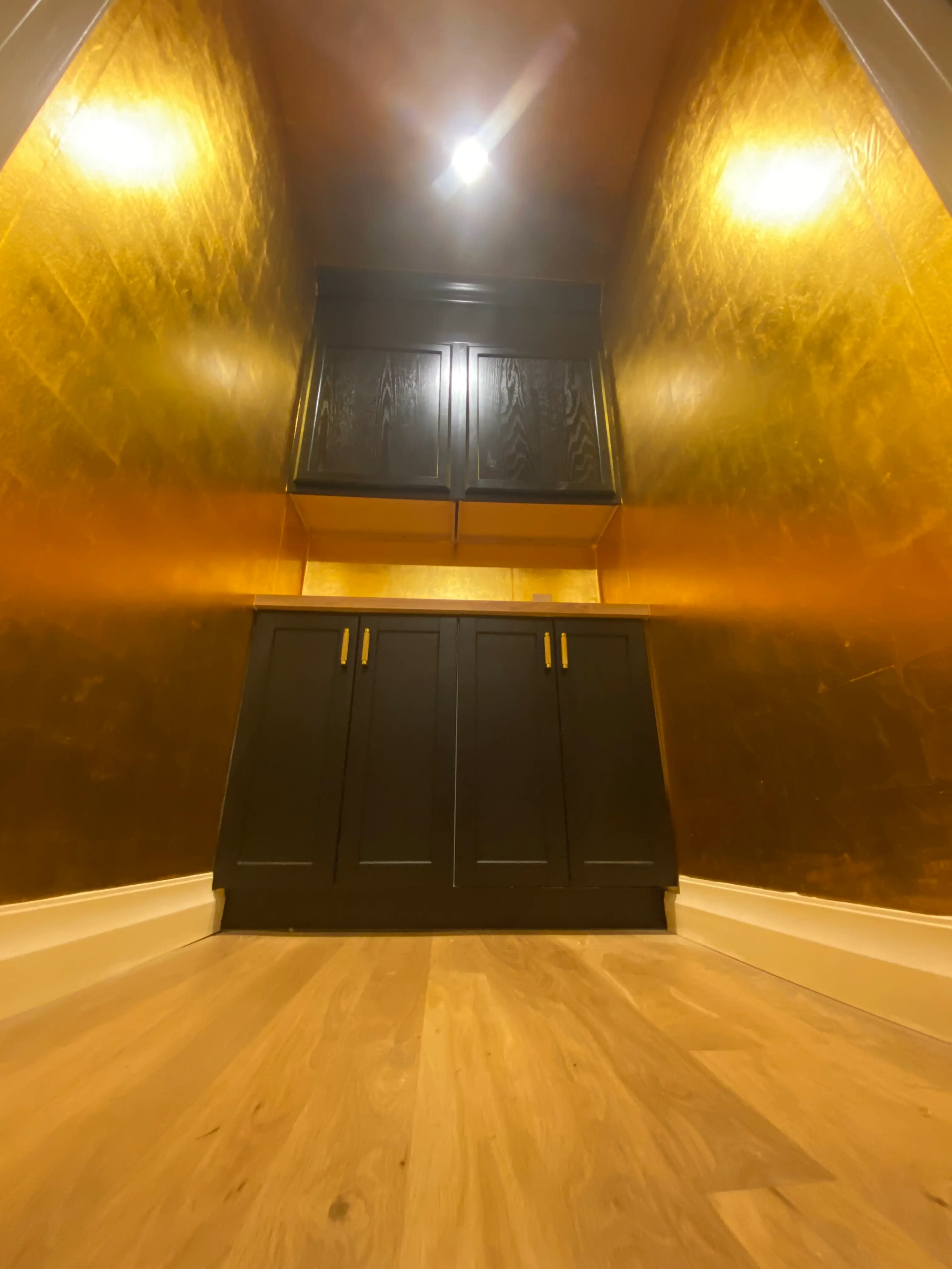 wallpaper installation in Southampton, Long Island, NY